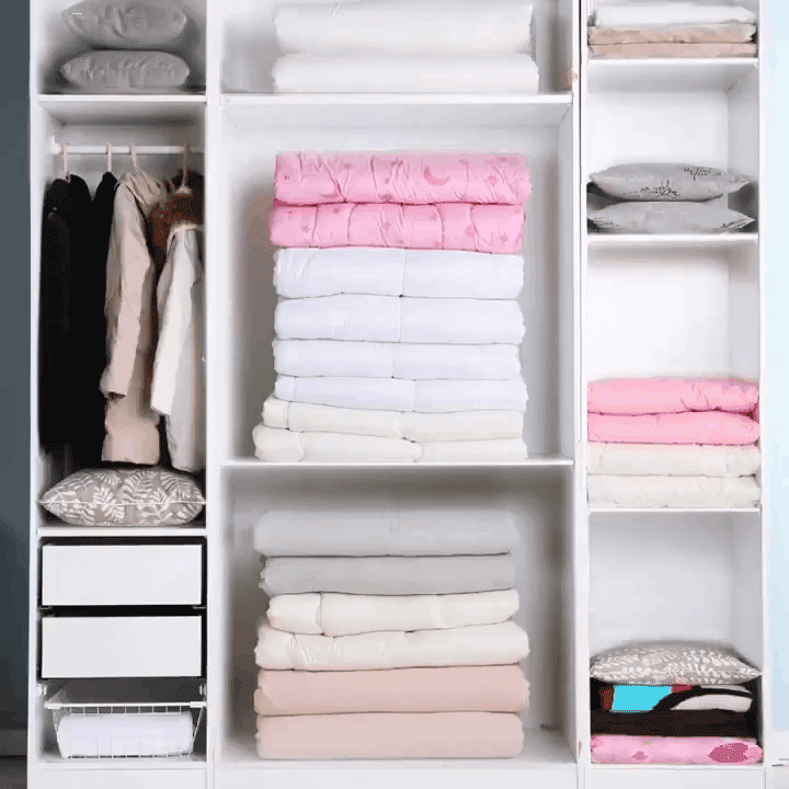 【限量大促！超低價！最後200組！真空收納袋套裝】陞級PA材質，輕鬆裝下30斤棉被，防潮·防黴·防塵，强大壓縮效果，輕鬆完成衣櫃整理，直接節省75%的收納空間！